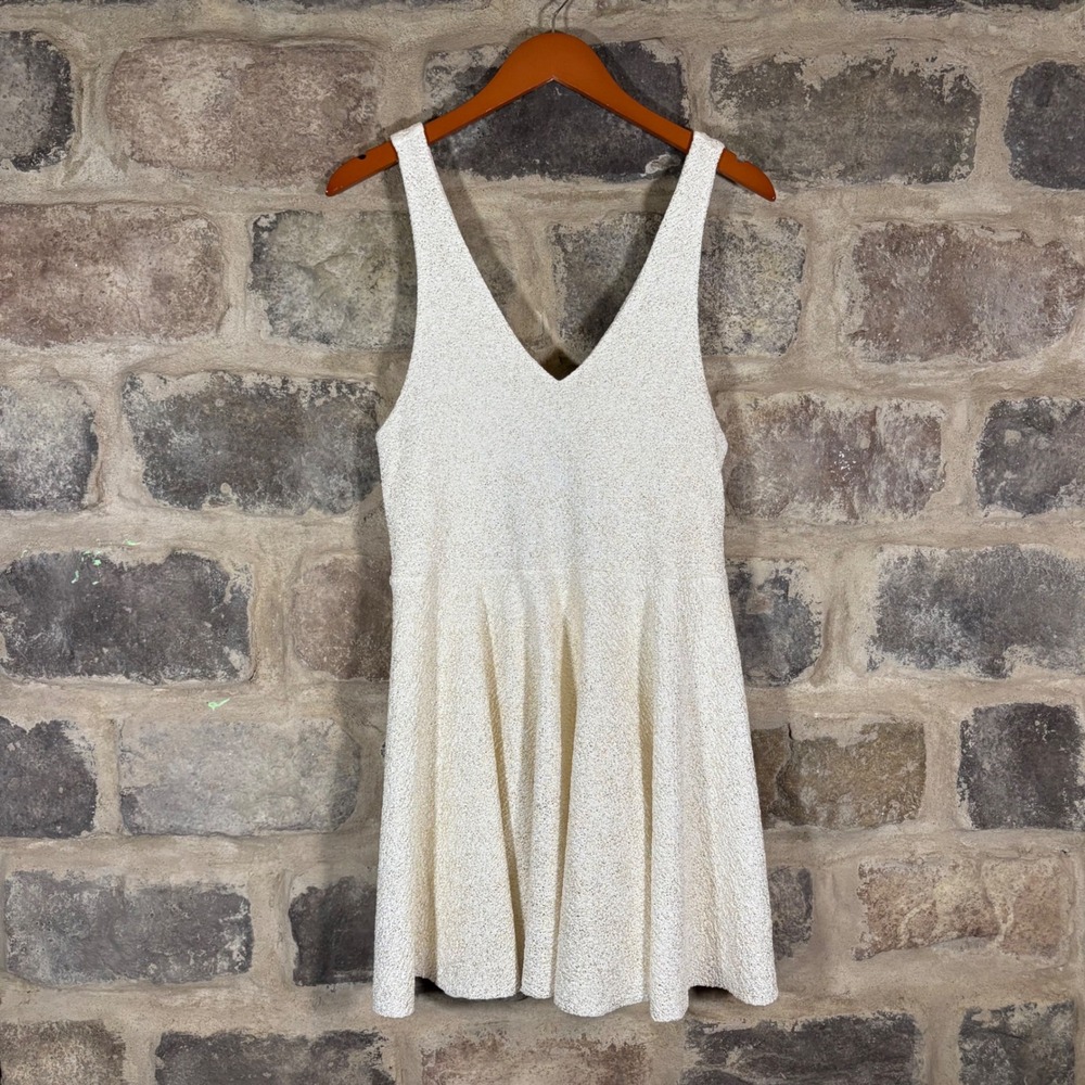 Silence Noise Cream Gold Fit & Flare Sleeveless Mini Dress Large Open Back Party
